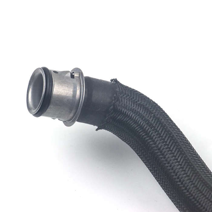 2125015584 Coolant Pipe For MERCEDES-BENZ E200 NGD/C E400 320 4MATIC 320L CLS 320 400