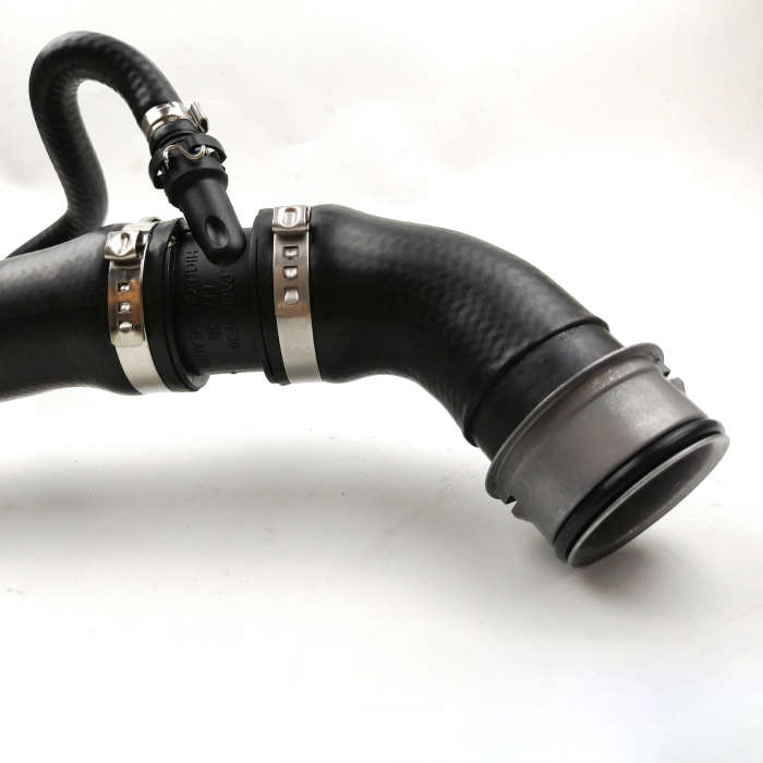 Deputy Kettle Water Pipe For Mercedes Benz E250/300/350 Water Tank Connection Rubber Hose Pipe