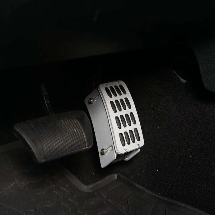 Adjustable Heighten Gas Brake Foot Rest Pedal Accelerator Pad Cover Gas Pedal Kit