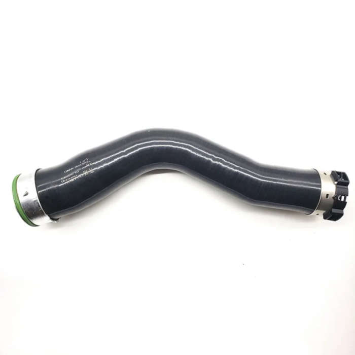 13718603095 New Water Tank Hose Air Intake Hose For BMW X5 F15 X6 F16