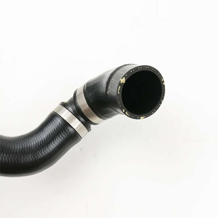Radiator Hose Pipe For Mercedes Benz E240/320 Water Tank Connection Hose Radiator Lower