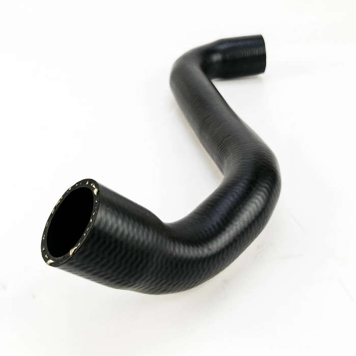 A2465010282 Coolant Rubber Water Hose Pipe 2465010282 For Mercedes Benz A/B/CLA/GLA Water Hose