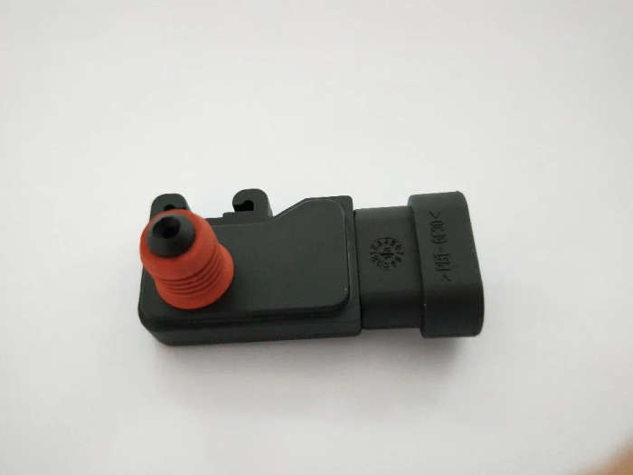 Intake Air Pressure Sensor For FIAT CROMA Renault LAGUNA Oldsmobile GMC Isuzu Pontiac Cadillac