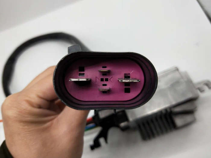 RADIATOR FAN CONTROL UNIT MODULE For AUDI A4 A6 Quattro