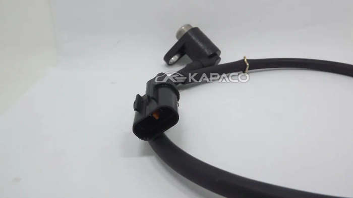 Rear ABS Wheel Speed Sensor For Mitsubishi Pajero Montero Shogun 2 II MR307049