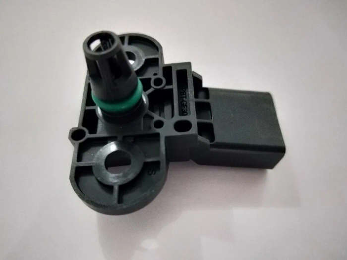 Absolute Sensor Intake Air Boost Pressure Drucksensor Sender For VW Santana Audi