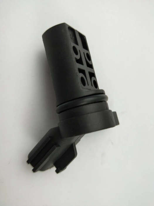 Camshaft Crankshaft Position Sensor CPS FOR Nissan