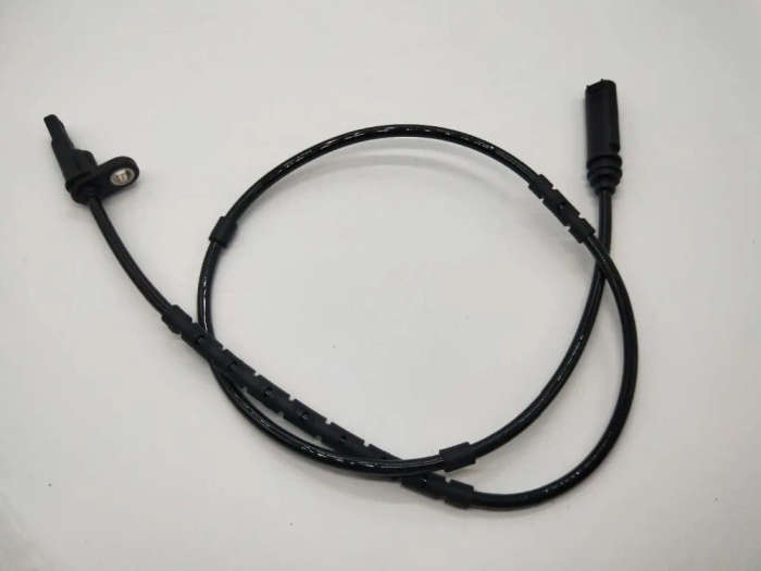 Rear Left Right ABS Sensor for BMW Series 3 F21 F22 F23 F30 320i 328i 335i