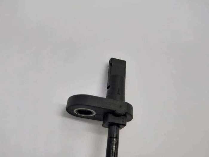 Auto ABS Sensor Wheel Speed Sensor For HONDA FIT JAZZ CITY 1.2