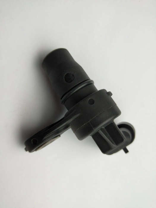 Camshaft Position Sensor PC652 For Isuzu Ascender Buick Rainier GM