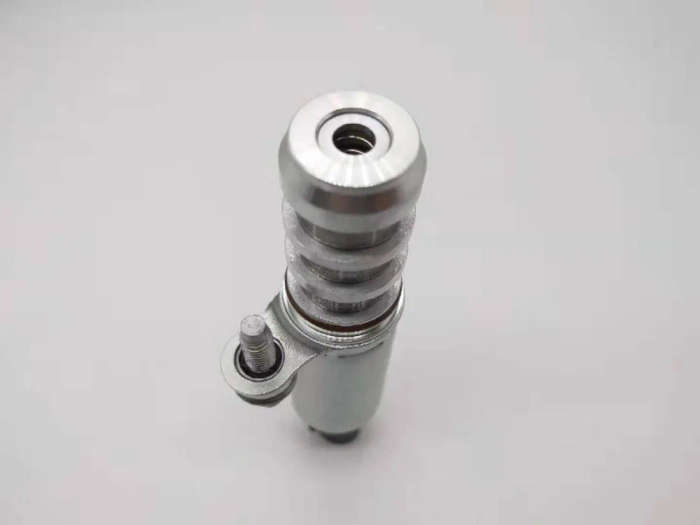 Engine Variable Exhaust Oil Control Timing Valve Solenoid VVT For Chevrolet Captiva Equinox GMC S...