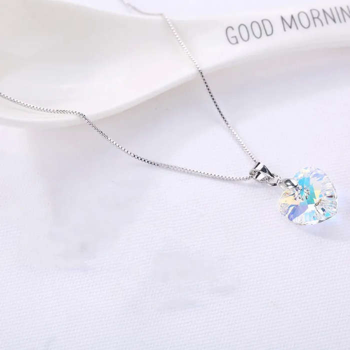 Ms Betti 2018 heart pendant necklace with Crystal from Swarovski for women01