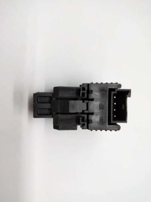 Brake Light Switch For BMW E38 E39 E46