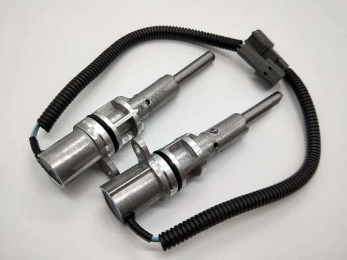 2PCS Speed Sensor for Nissan Pickup 1993-1997 2.4L 25010-75P00 2501075P00