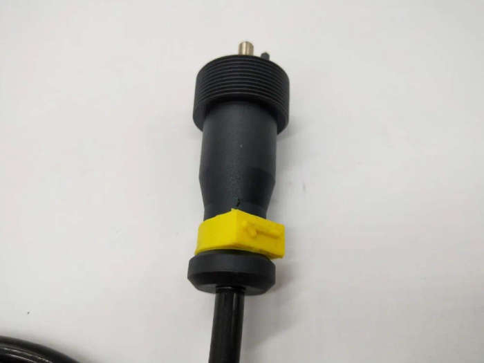 CRANKSHAFT POSITION SENSOR FOR MERCEDES-BENZ