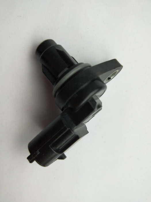 Crankshaft Position Sensor 393002A000 39300-2A000 For HYUNDAI KIA