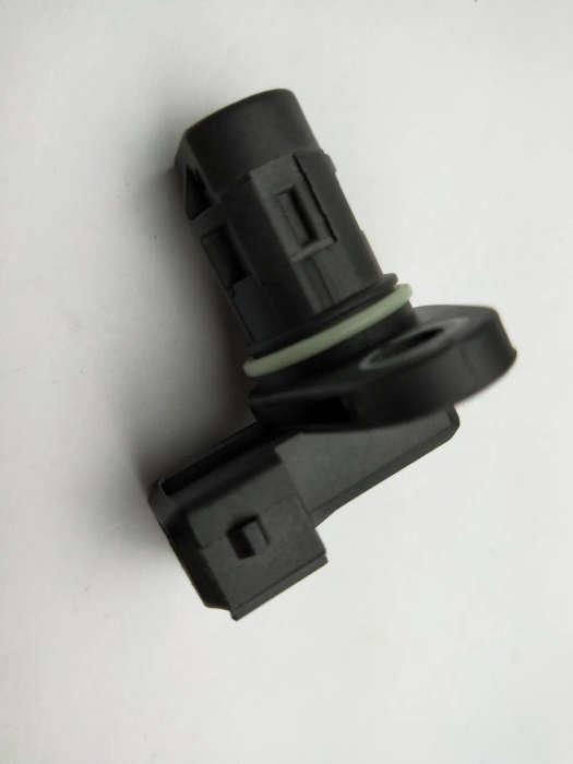 Camshaft Position Sensor For Hyundai Kia Elantra Tiburon Tucson Forte 1.8L