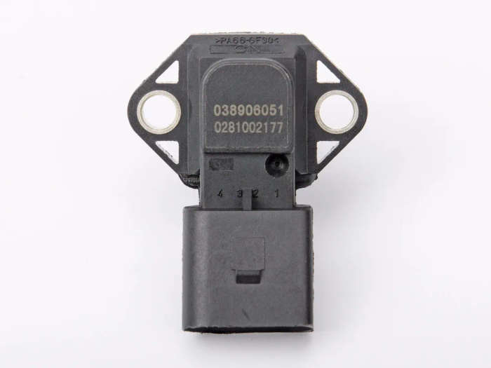Manifold Pressure Sensor For Audi VW EOS GOLF PASSAT