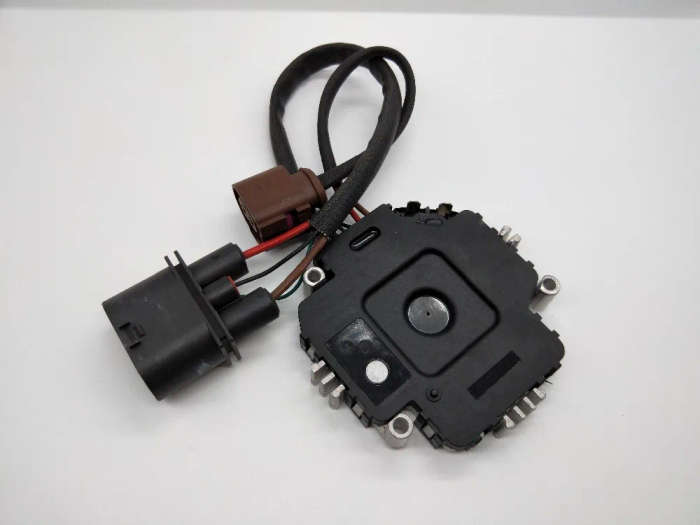 Cooling Fan Module For Audi TT VW GTI Golf Jetta Passat