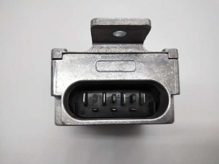 Cooling Fan Control Regulator Module For Mercedes-Benz