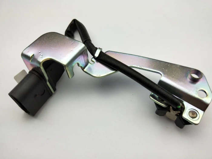 Crankshaft Position sensor FOR AUDI SEAT SKODA TRISCAN