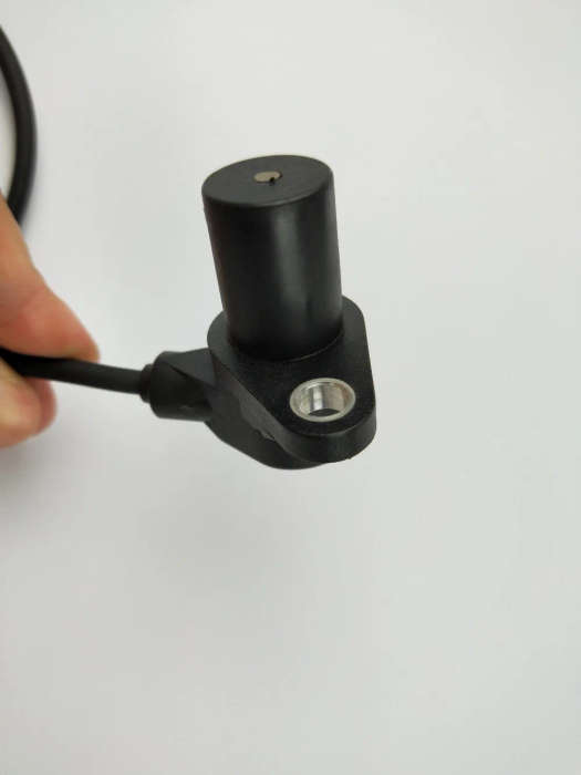 Crankshaft position pulse Sensor For AUDI A8 Quattro Base Sedan 4-Door 3.7 4.2