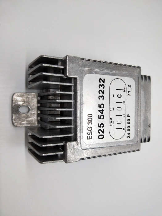Fan Control Module for Benz E430 E55 AMG E320 W210