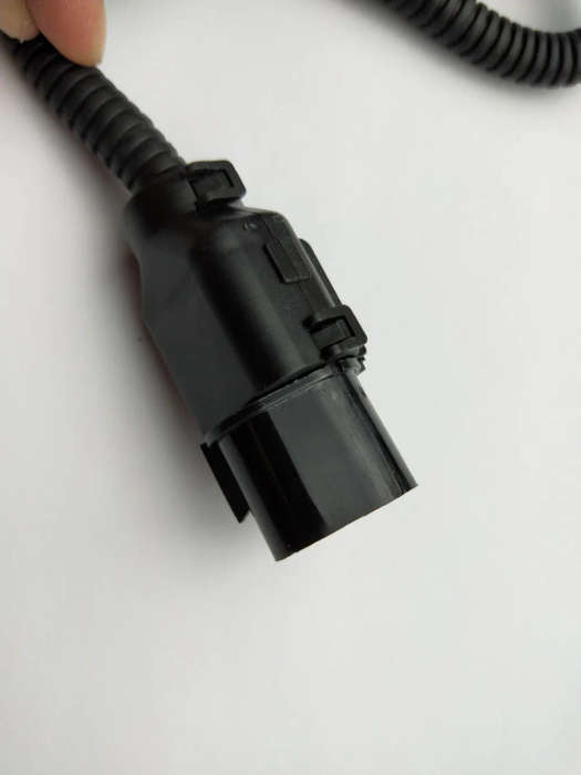 Crankshaft Position sensor For Hyundai Santa Fe 2.0 2.4