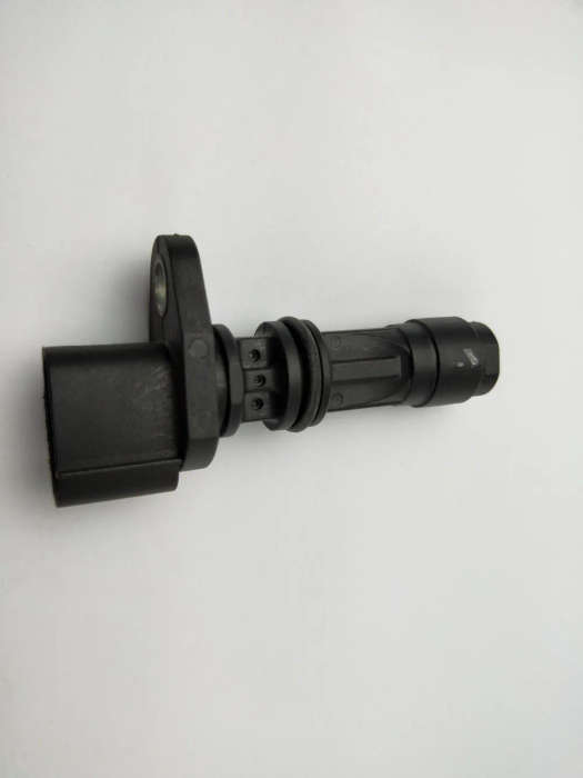 crankshaft position sensor FOR Nissan NAVARA D40 PATHFINDER X-