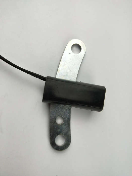 Crankshaft Position Sensor for Jeep Cherokee XJ 2.5L 4.0L 1994-2000