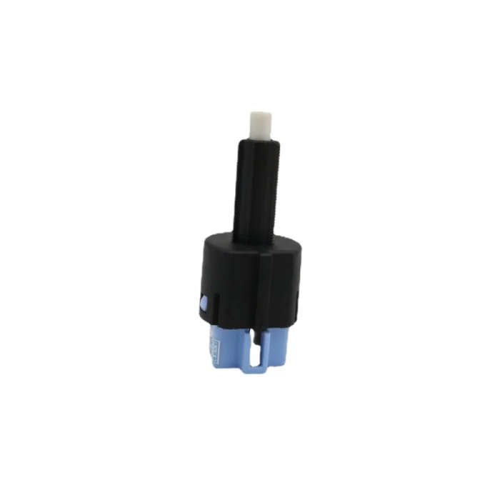 Car Brake Stop Light Lamp Switch For Mitsubishi Pajero Montero V73 V75 V77 V78 CU4 CU5 Outlander