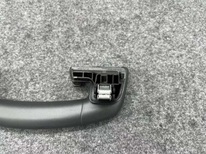 Apply to Golf 7 MK7 Golf 7.5 MK7.5 Car roof handle handle Roof handle black Original