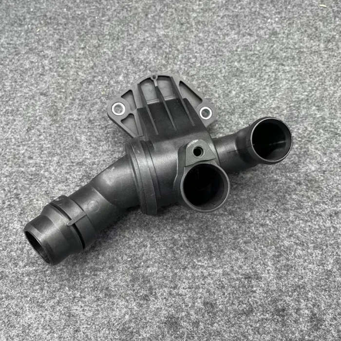 Engine Cooling Thermostat Housing Assembly For Audi A4EOS Golf GTI Jetta Passa