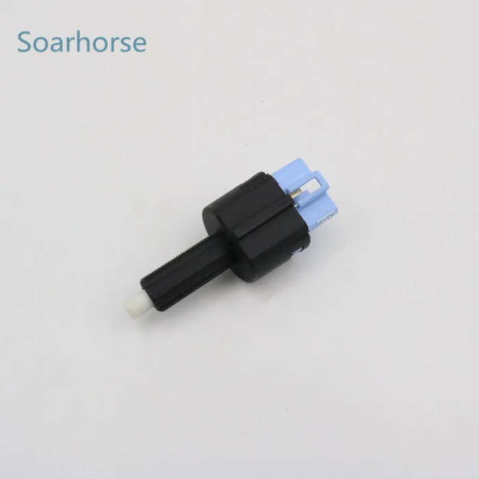 Car Brake Stop Light Lamp Switch For Mitsubishi Pajero Montero V73 V75 V77 V78 CU4 CU5 Outlander
