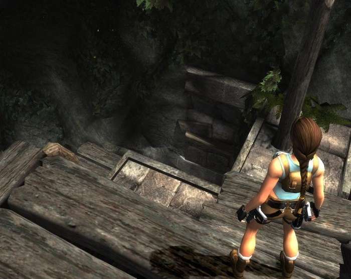 Lara Croft: Tomb Raider - Anniversary - Essentials (PSP)