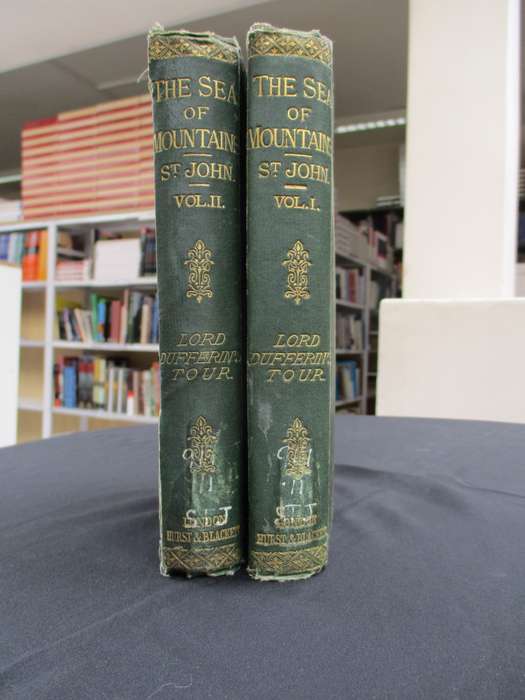 The Sea of Mountains: An Account of Lord Dufferin's Tour Through Bri - St. John, Molyneux