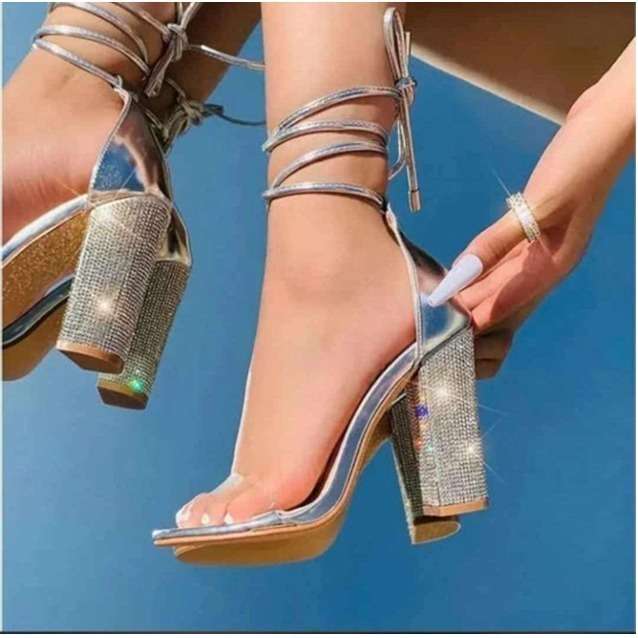 Block Heel Sandal -Size  5 7  Left
