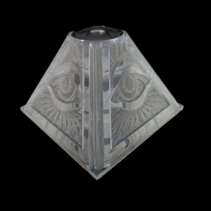 EyeSee acrylic atty stand
