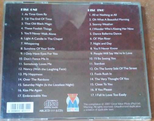 Frank Sinatra - Blue Eyes Classics (Double CD)