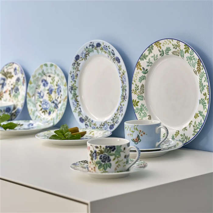 Porcelaine De Chine Espresso Cup & Saucer, Set Of 2