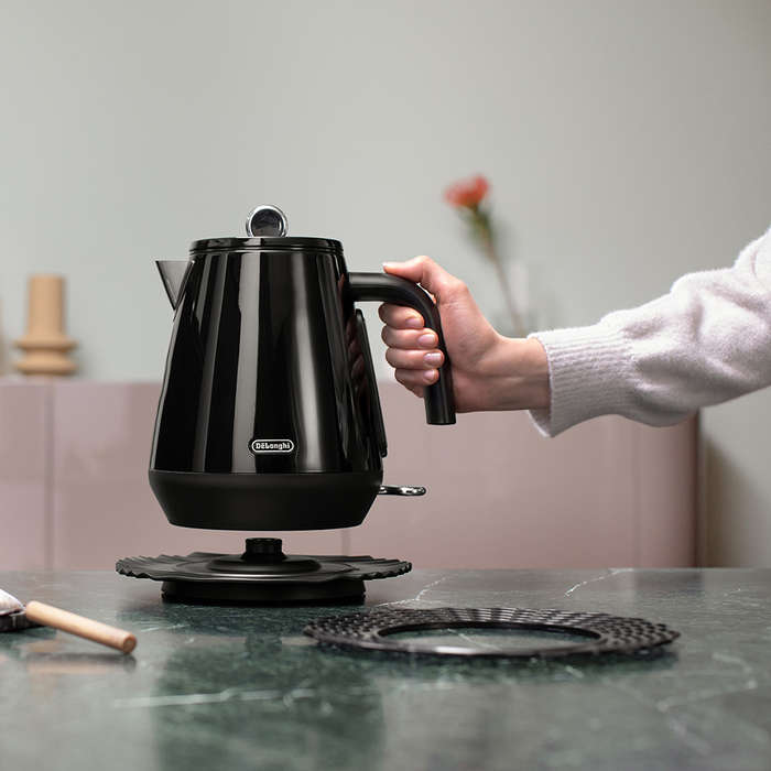 Eclettica Cordless Kettle With Changeable Base, 1.7L