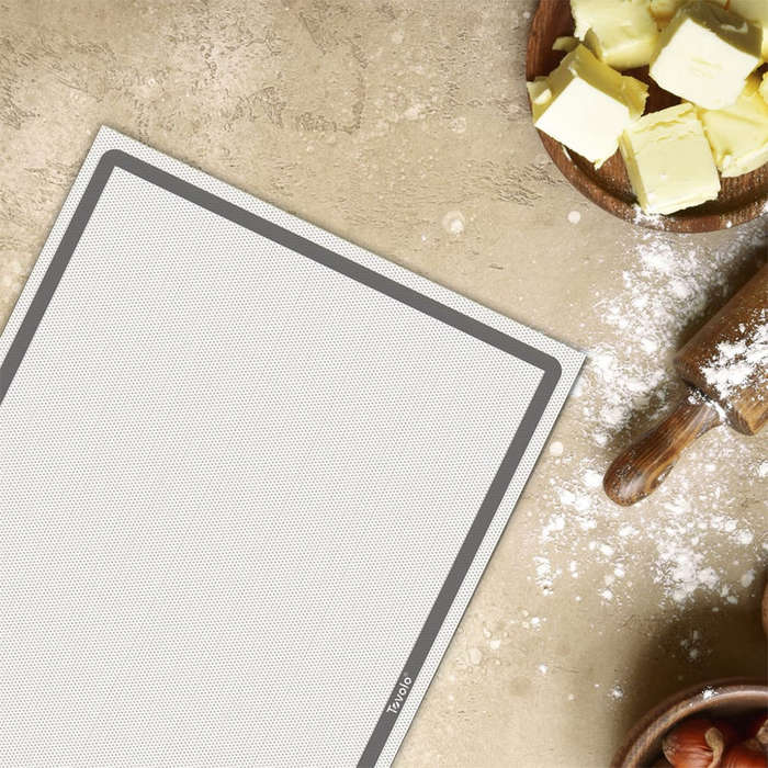 TrueBake Silicone Baking Mat, 51cm x 35.5cm
