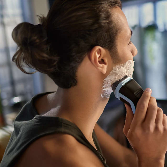 3000X Series Wet Or Dry Cordless Shaver
