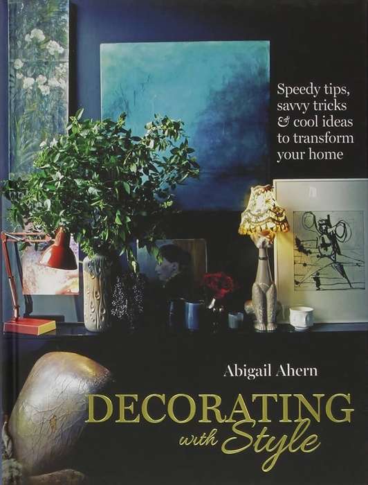 Decorating With Style - Ahern, Abigail