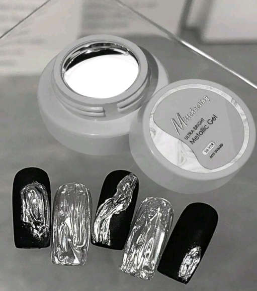 Metallic Silver Nail Gel