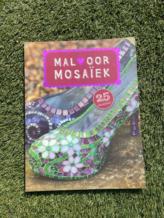 Second Hand Book - Mal Oor Mosaiek