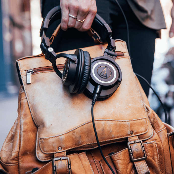 Audio-Technica ATH-M50x Closed-back Studio Monitoring Headphones