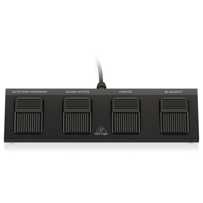 Behringer Eurolight Stage Tri LED Bundle ST1