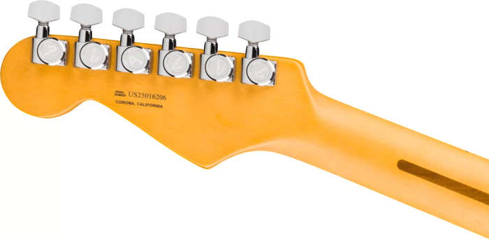 Fender American Ultra Luxe Vintage '60s Stratocaster®, Rosewood Fingerboard, Ice Blue Metallic