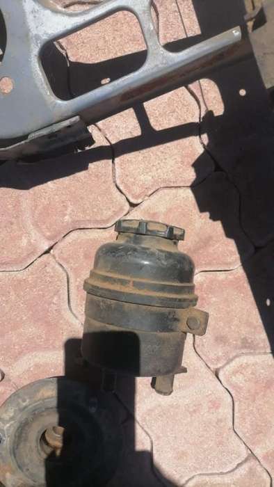 BMW E36 Steering Fluid Reservoir